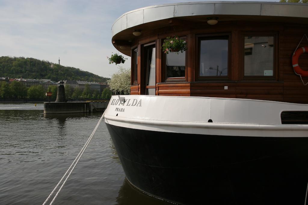 Boat Hotel Matylda ปราก ภายนอก รูปภาพ